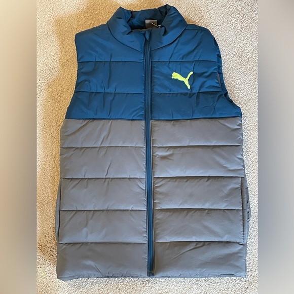 NEW - never worn Puma kid’s puffy vest - Picture 4 of 4